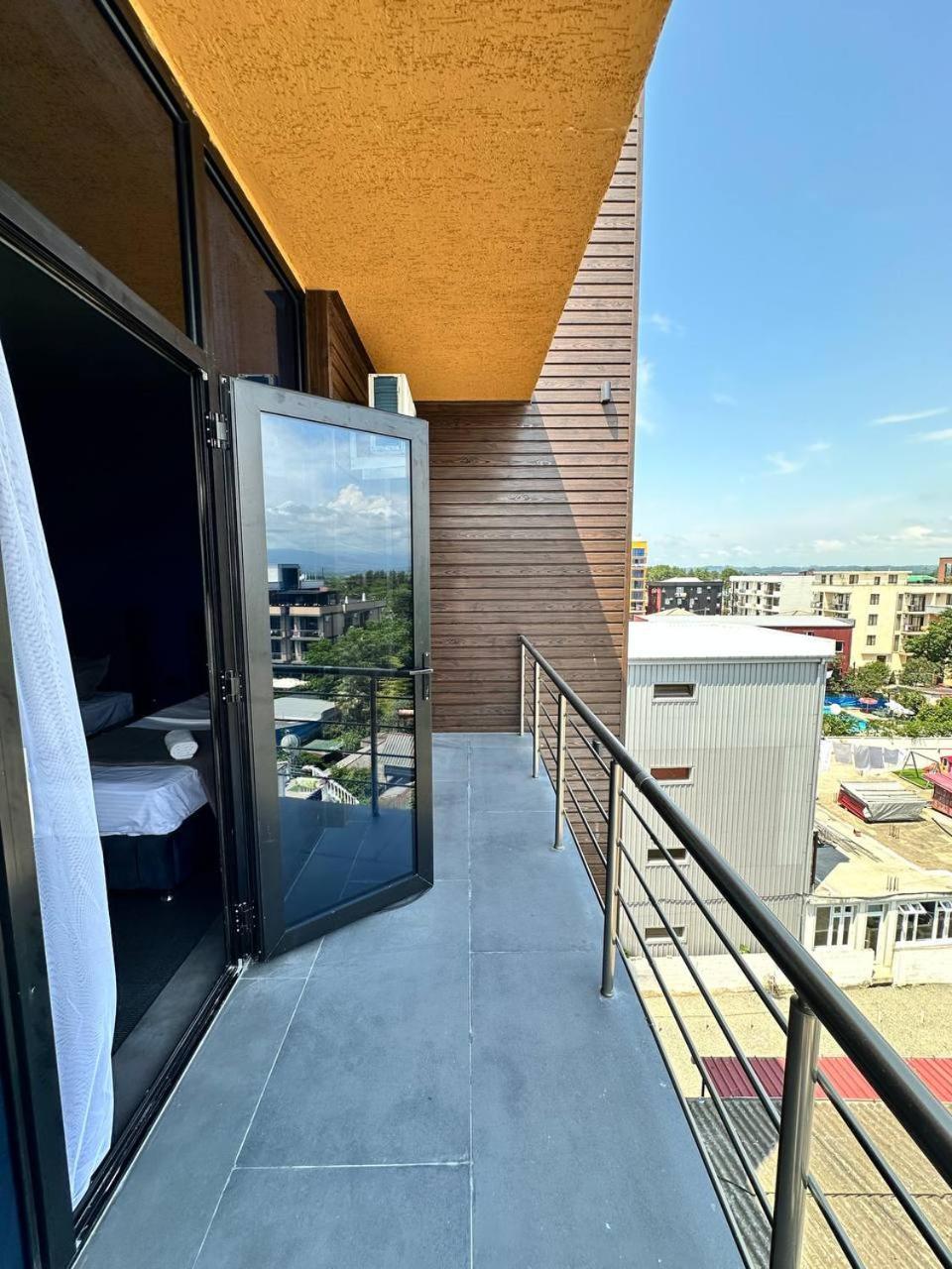 Hotel Black Sea Kobuleti Extérieur photo