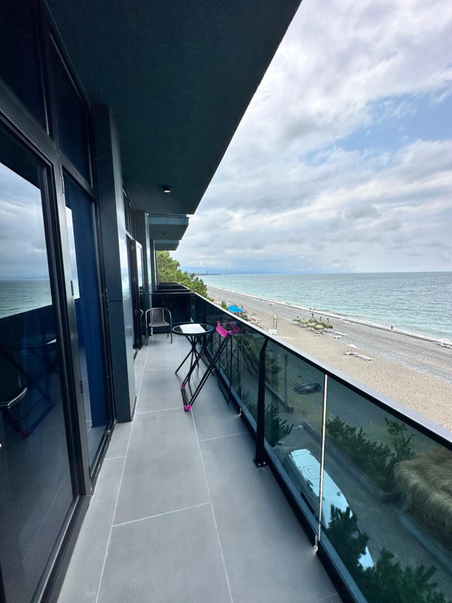 Hotel Black Sea Kobuleti Extérieur photo